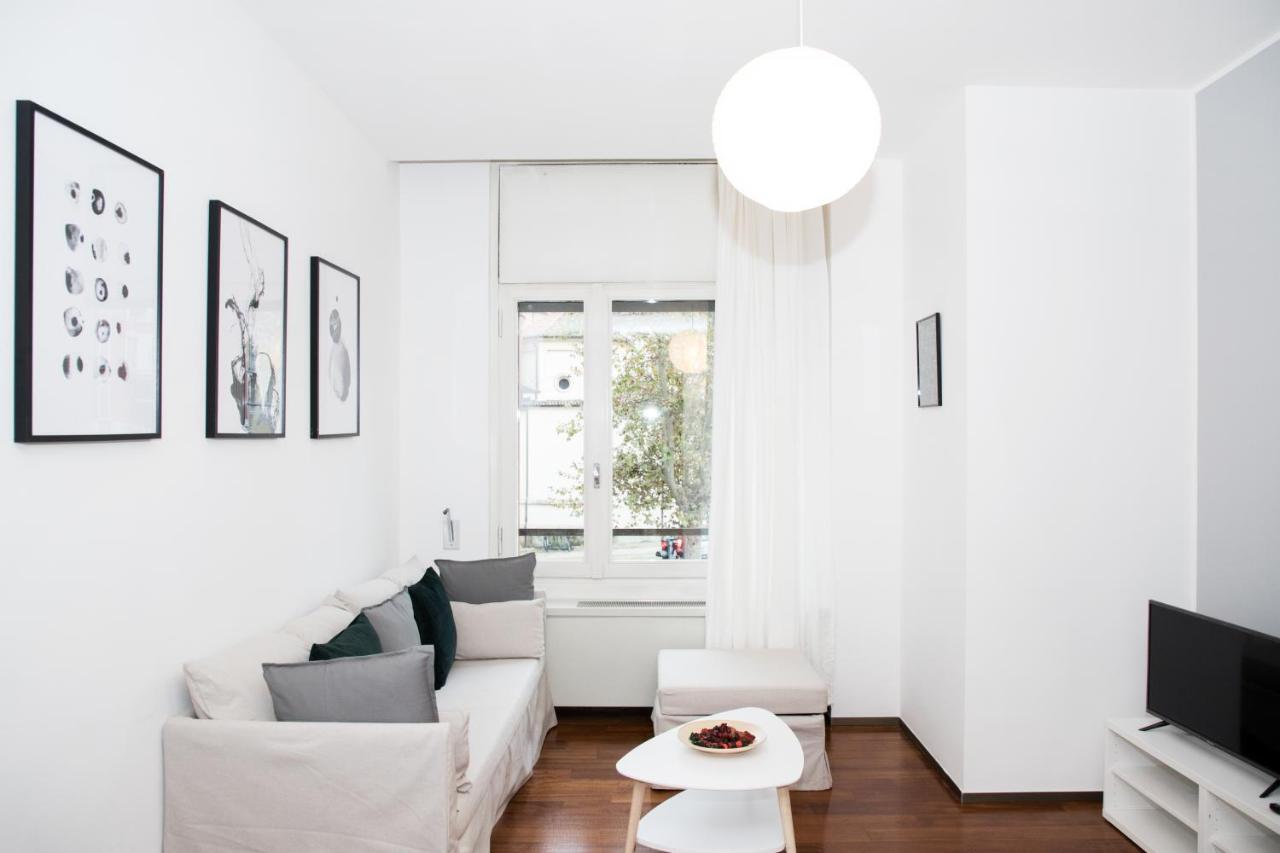 Hemeras Boutique Homes - 2 Luxury Apartments In The City Center Milan Bagian luar foto